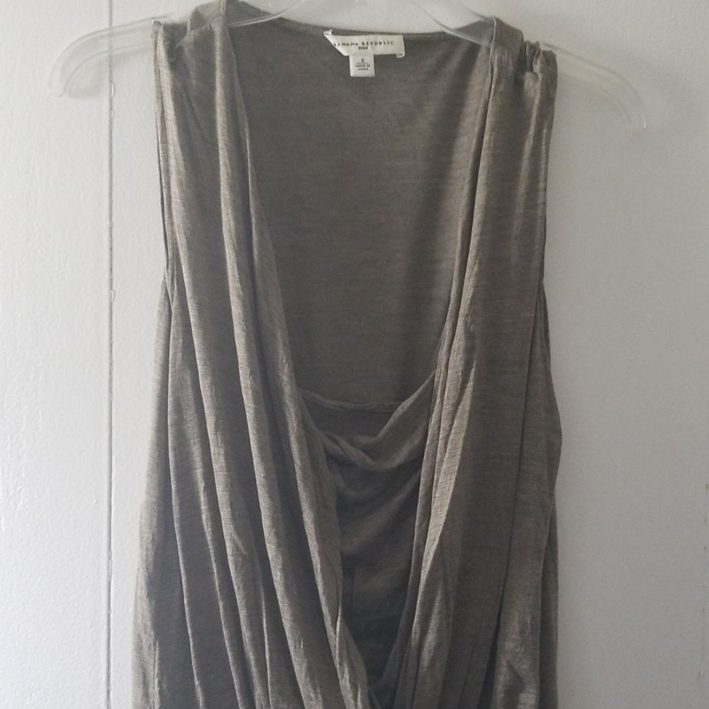 Banana Republic sleeveless top